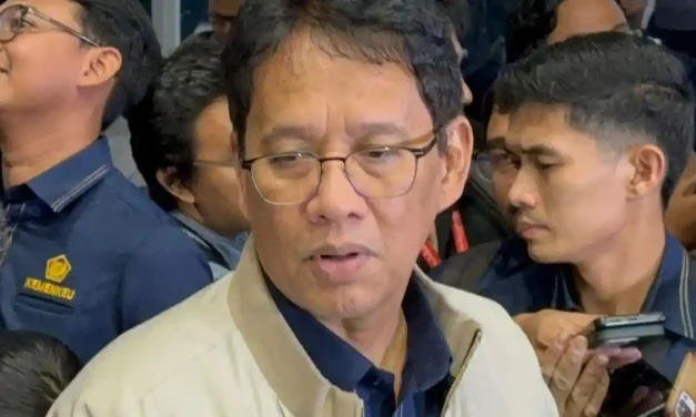 Rp 135 Triliun Dipindahkan: Purbaya Pangkas Anggaran MBG