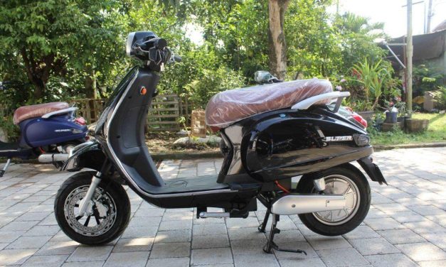 Uwinfly T3 Masih Menggoda Di 2026, Motor Listrik Bergaya Vespa
