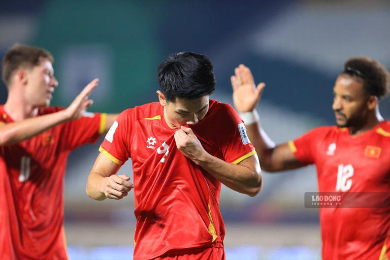 VAR Jadi Penyelamat! Vietnam Amankan Tiga Poin Dari Filipina