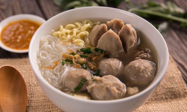 Bikin Nagih! Bakso Kuah Gurih Yang Selalu Jadi Favorit