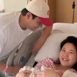 Penuh Haru! Kim Seung Hye Peluk Bayi Pertama, Resmi Jadi Ibu