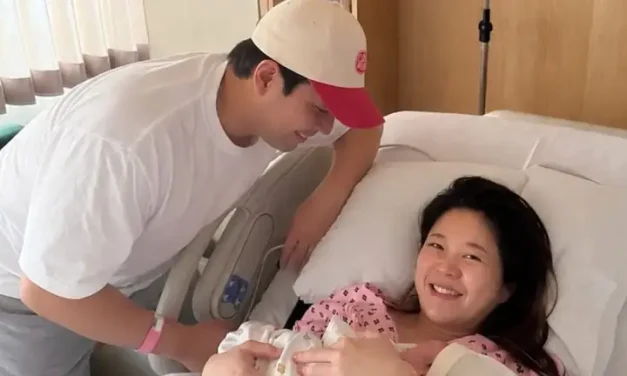 Penuh Haru! Kim Seung Hye Peluk Bayi Pertama, Resmi Jadi Ibu